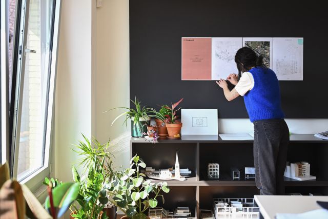 B-ILD_OFFICE_01